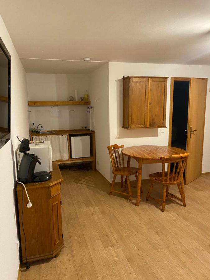 Apartment Kleine Bleibe *